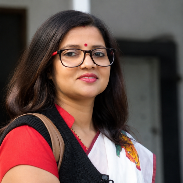 MRS RASHMI SHARMA